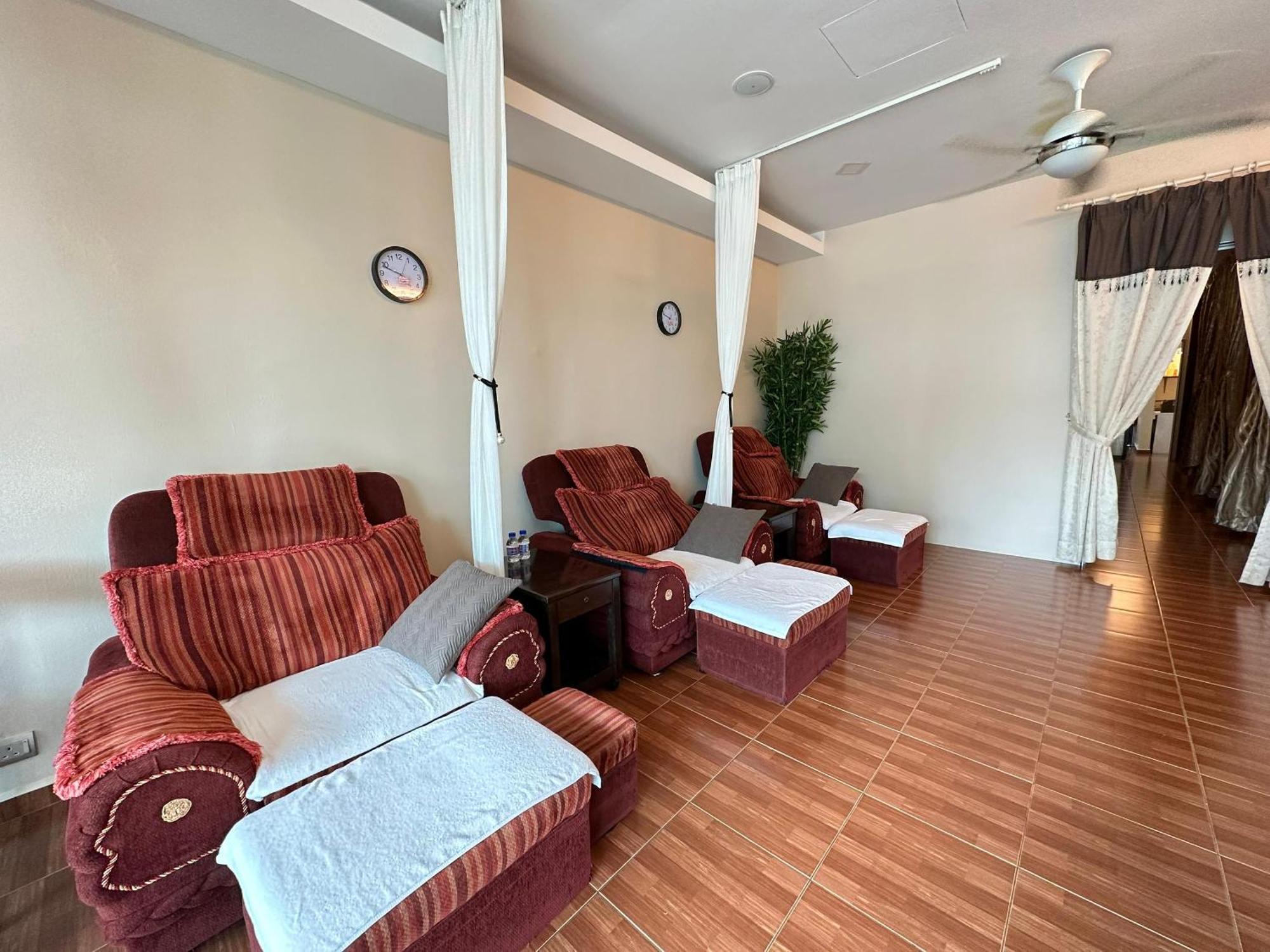 Sam Hotel Sitiawan Luaran gambar