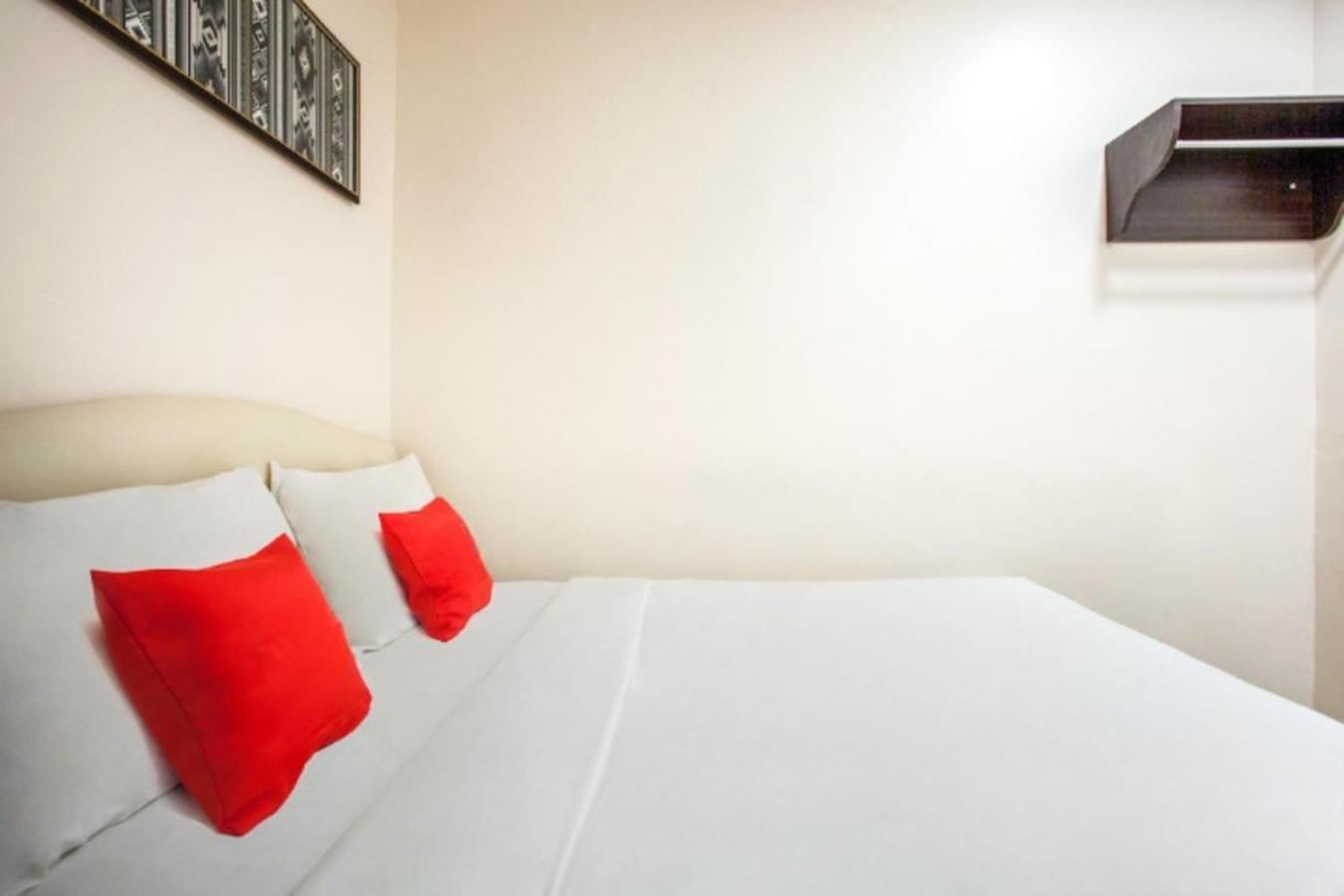 Sam Hotel Sitiawan Luaran gambar